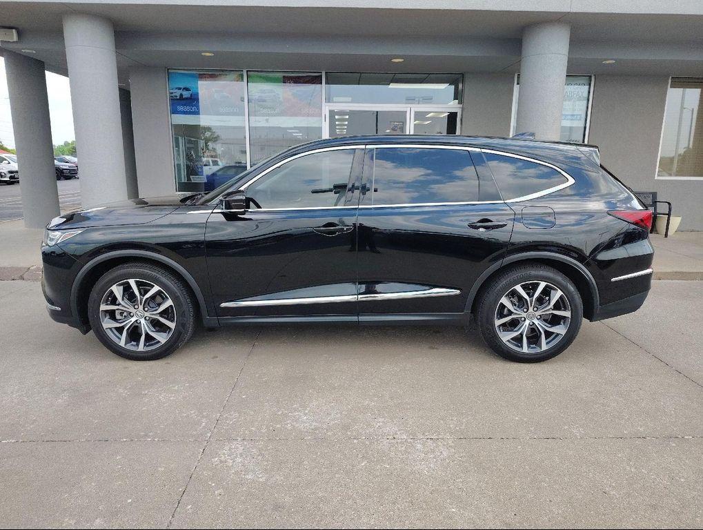 used 2022 Acura MDX car, priced at $30,586