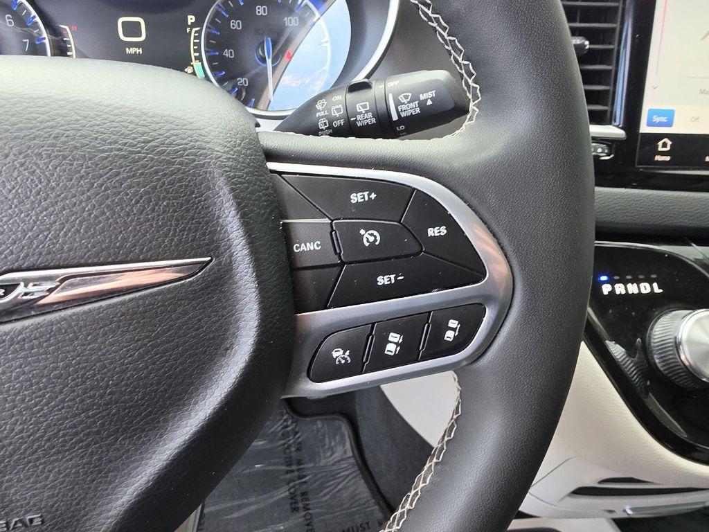 used 2024 Chrysler Pacifica car, priced at $30,487
