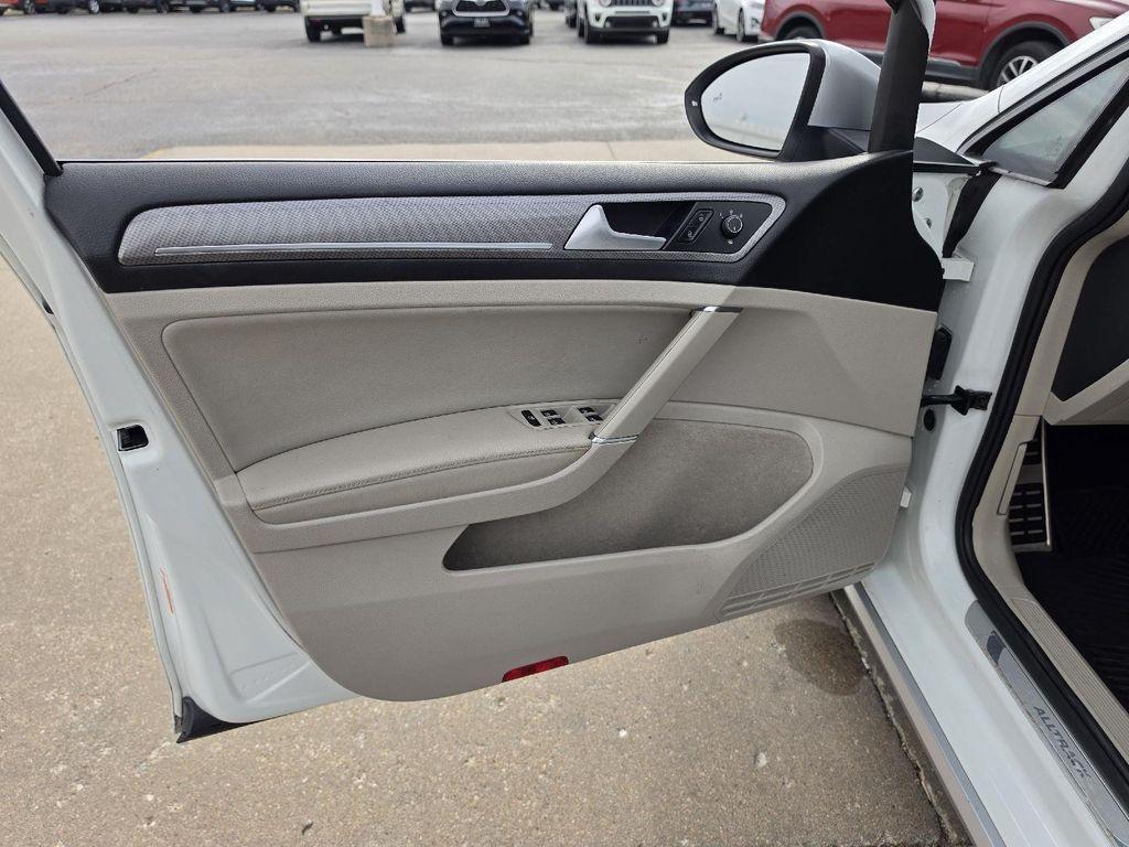 used 2019 Volkswagen Golf Alltrack car, priced at $18,487