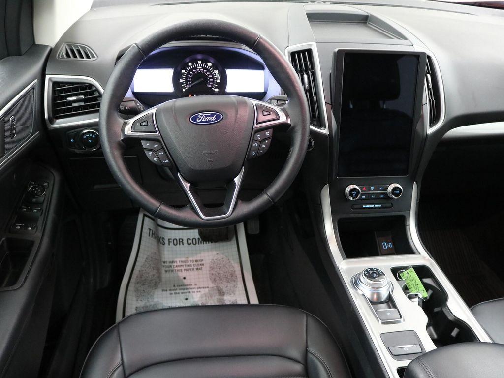 used 2024 Ford Edge car, priced at $31,495