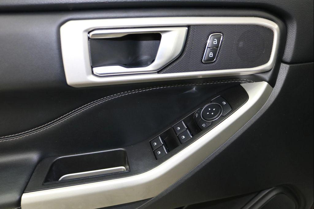 used 2022 Ford Explorer car, priced at $30,995