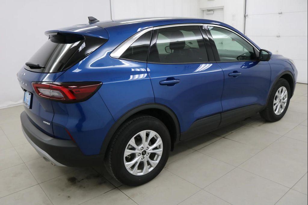 used 2023 Ford Escape car, priced at $26,995