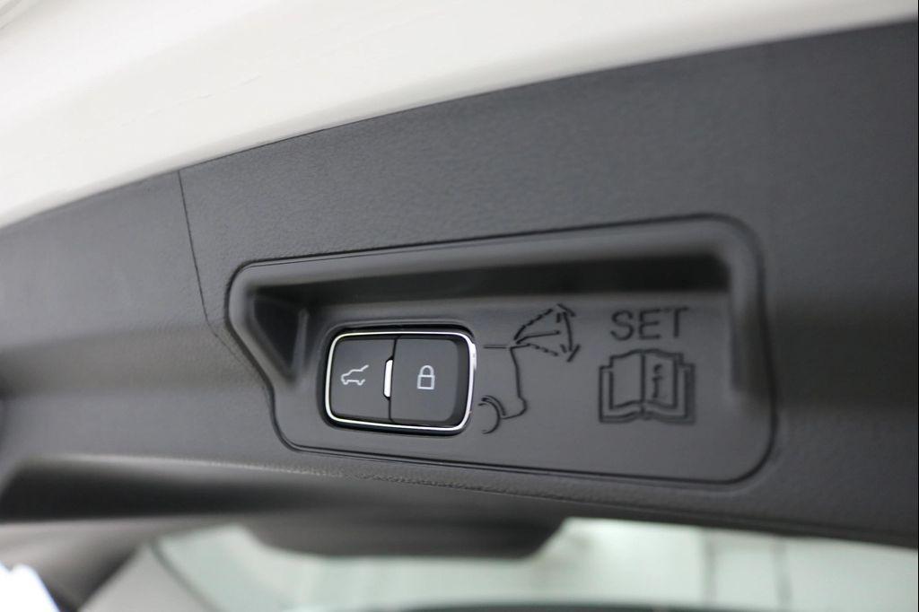 new 2026 Ford Explorer car, priced at $42,475