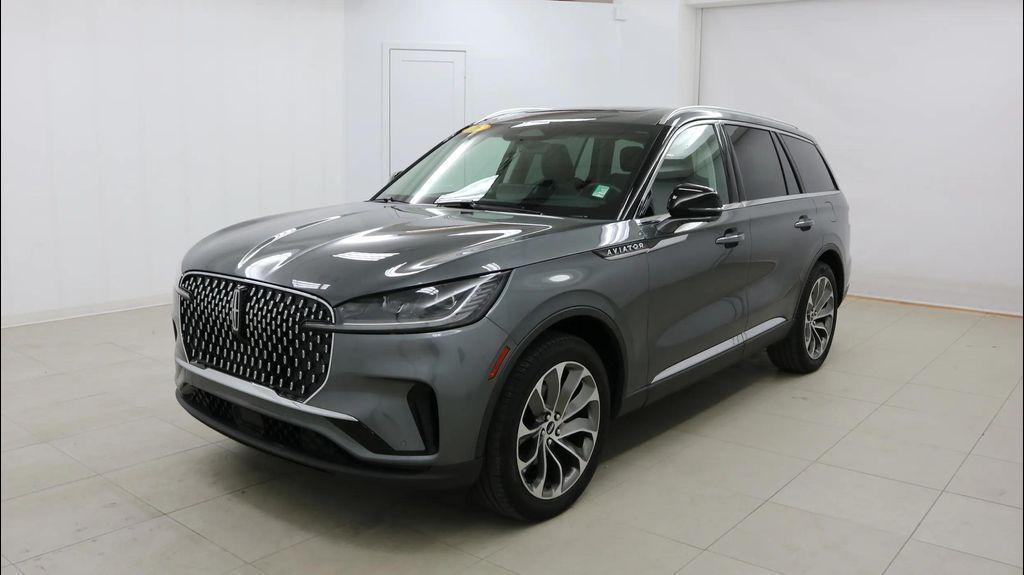 used 2025 Lincoln Aviator car, priced at $60,995