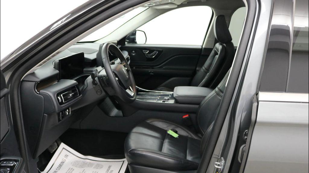 used 2025 Lincoln Aviator car, priced at $60,995