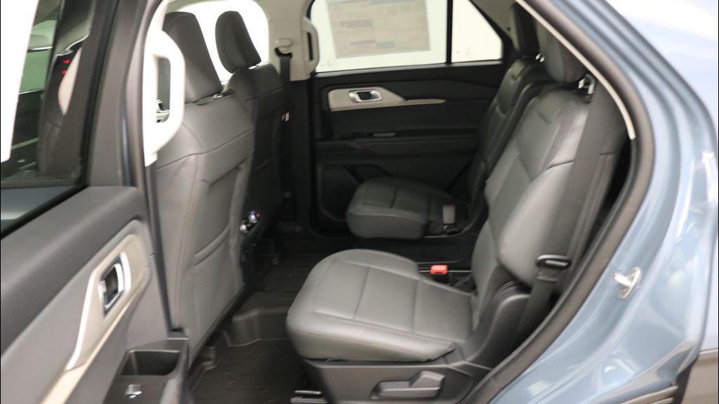 new 2026 Ford Explorer car, priced at $45,050