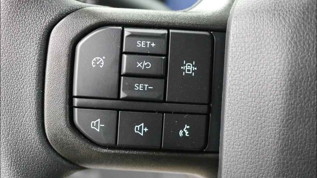 new 2025 Ford F-150 car, priced at $49,290