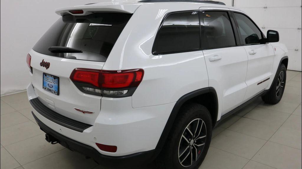 used 2018 Jeep Grand Cherokee car, priced at $13,995