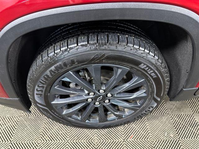 used 2023 Chevrolet Traverse car, priced at $28,500