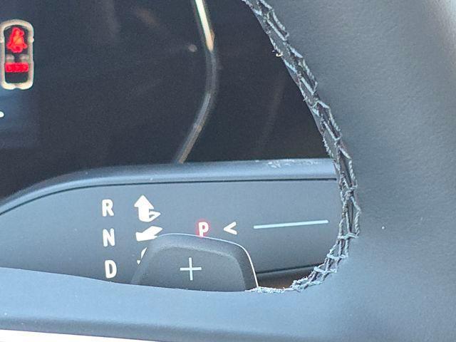 new 2026 Chevrolet Equinox car, priced at $30,890