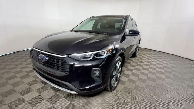 used 2024 Ford Escape car, priced at $22,948