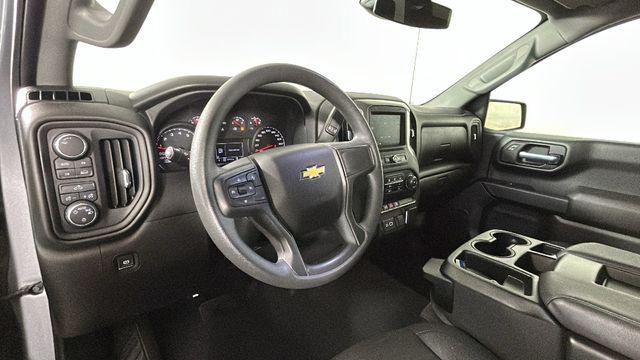 used 2024 Chevrolet Silverado 1500 car, priced at $31,948