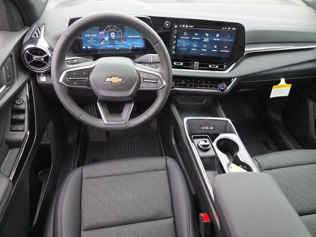 new 2026 Chevrolet Equinox car, priced at $31,686