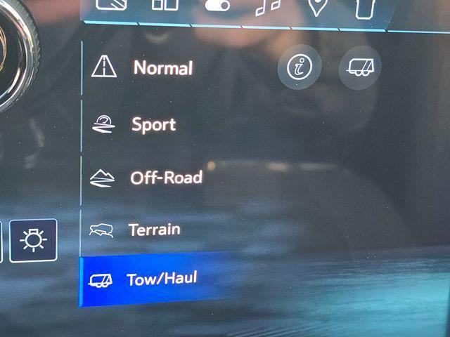 new 2026 Chevrolet Traverse car, priced at $53,045