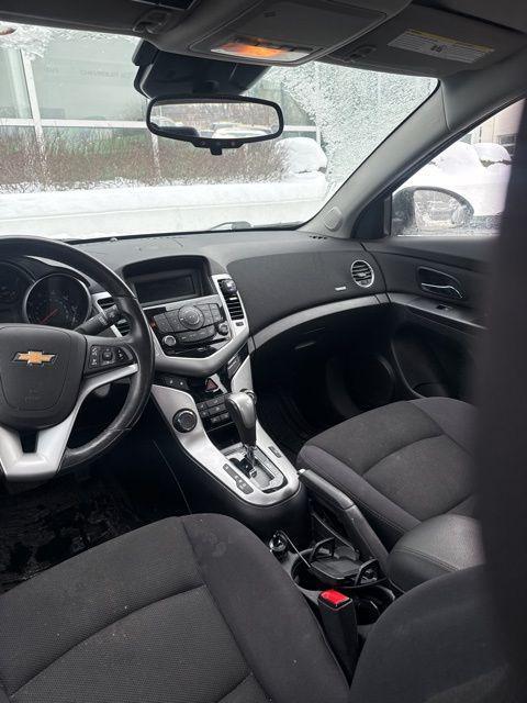 used 2014 Chevrolet Cruze car, priced at $3,990