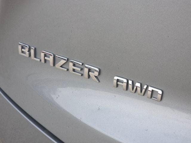 new 2025 Chevrolet Blazer car, priced at $38,700