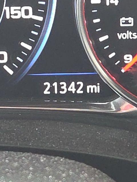 used 2023 Chevrolet Traverse car, priced at $36,990