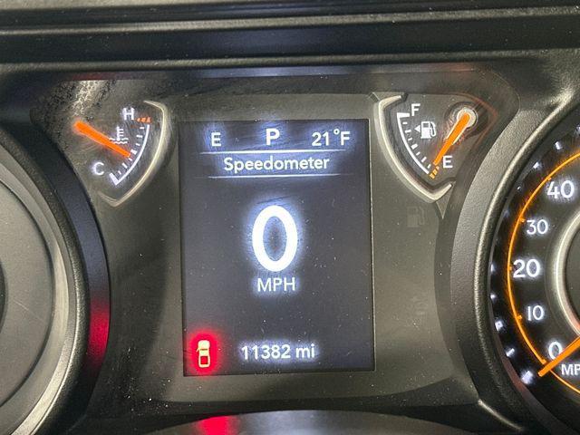 used 2025 Jeep Gladiator car, priced at $34,490