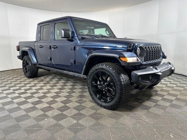 used 2025 Jeep Gladiator car, priced at $34,490