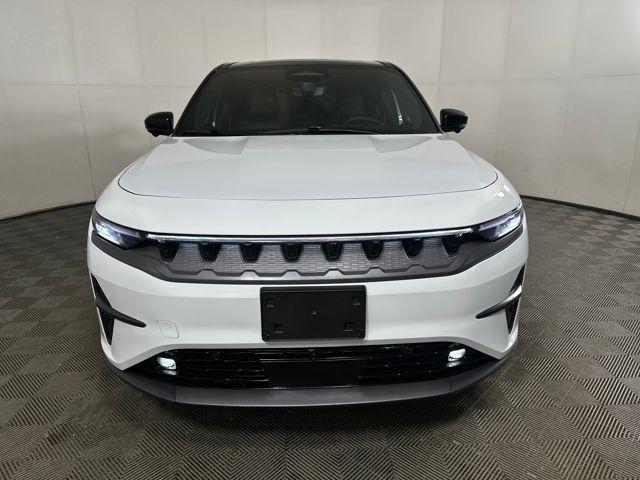 used 2024 Jeep Wagoneer S car, priced at $33,990