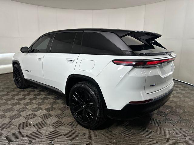 used 2024 Jeep Wagoneer S car, priced at $33,990