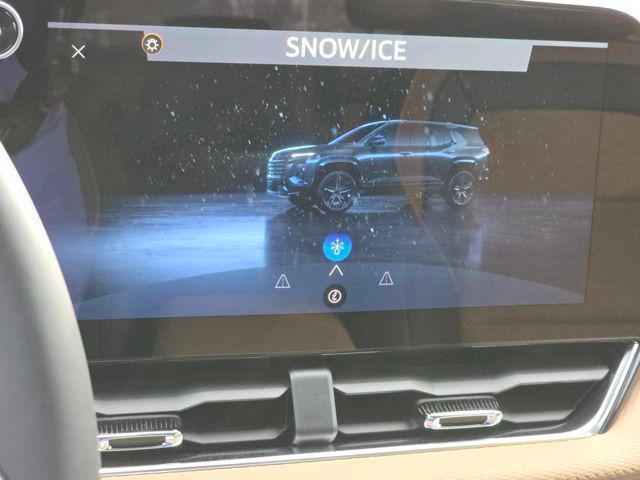 new 2026 Chevrolet Equinox car, priced at $35,990