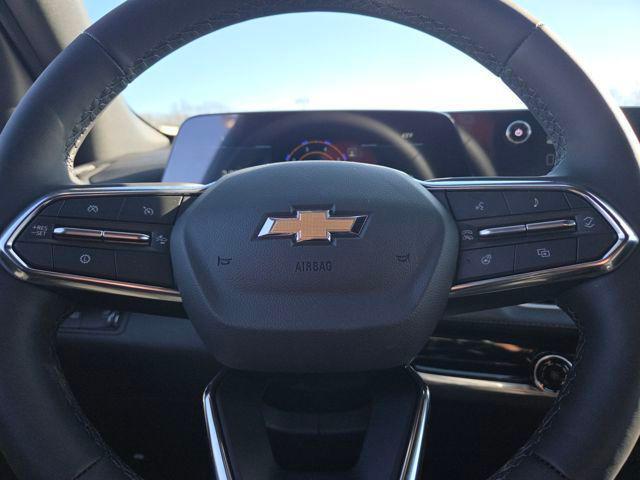 new 2026 Chevrolet Equinox car, priced at $31,290