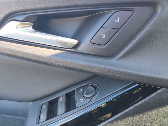 new 2026 Chevrolet Equinox car, priced at $31,290