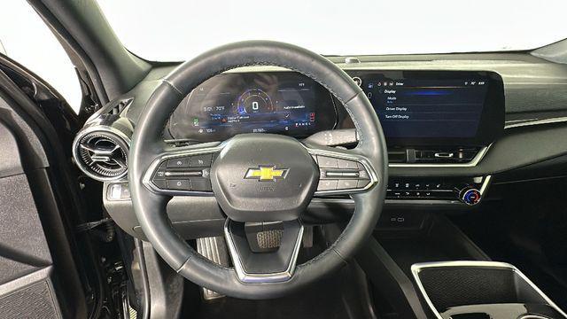 used 2025 Chevrolet Equinox car, priced at $23,348
