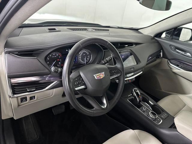 used 2022 Cadillac XT4 car, priced at $23,990