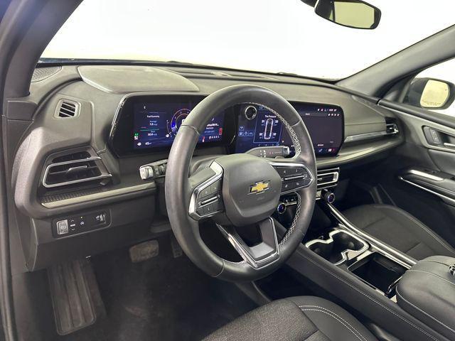 used 2024 Chevrolet Traverse car, priced at $31,770