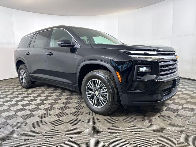 used 2024 Chevrolet Traverse car, priced at $31,770