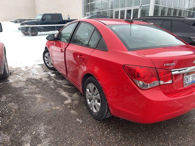 used 2015 Chevrolet Cruze car, priced at $9,990