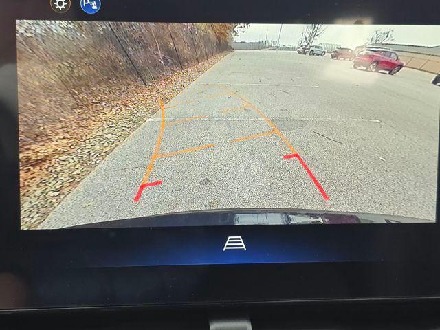 new 2026 Chevrolet Equinox car, priced at $32,086