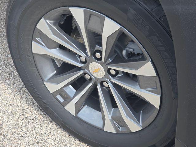 new 2026 Chevrolet Equinox car, priced at $32,164