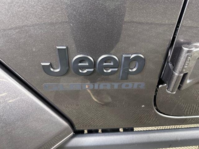 used 2022 Jeep Gladiator car, priced at $26,990