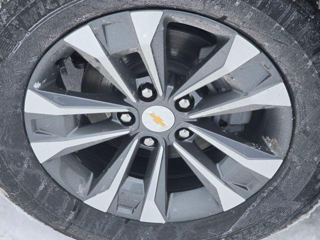 new 2026 Chevrolet Equinox car, priced at $29,890