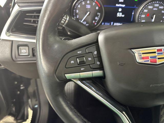 used 2022 Cadillac XT6 car, priced at $31,990