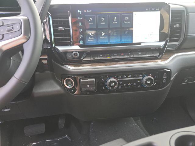 new 2025 Chevrolet Silverado 1500 car, priced at $43,796