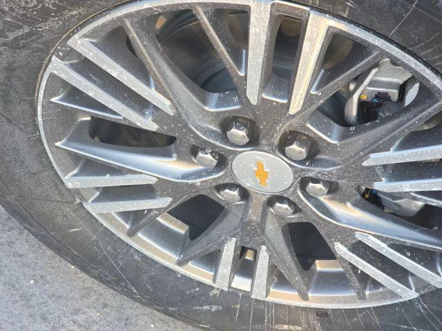 new 2026 Chevrolet Traverse car, priced at $37,300