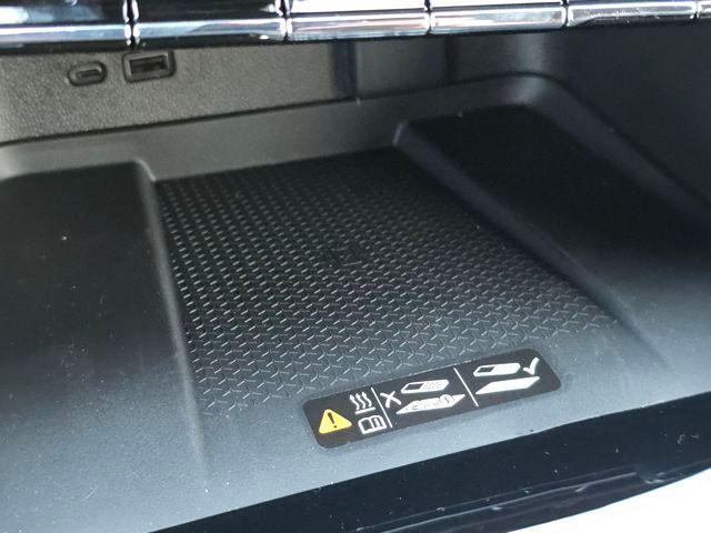 new 2026 Chevrolet Traverse car, priced at $37,300