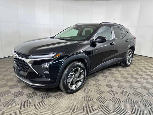 used 2025 Chevrolet Trax car, priced at $20,440