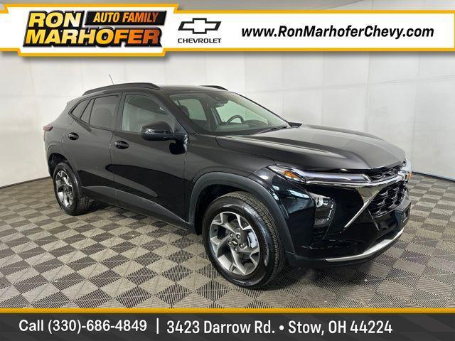 used 2025 Chevrolet Trax car, priced at $20,440