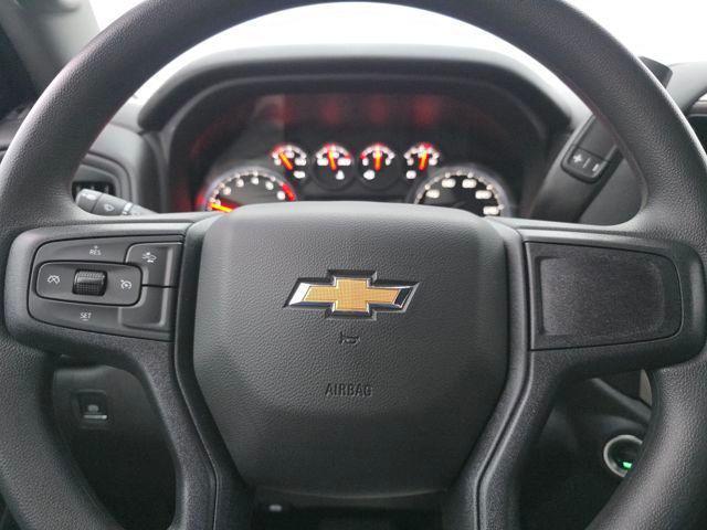 new 2025 Chevrolet Silverado 1500 car, priced at $43,686