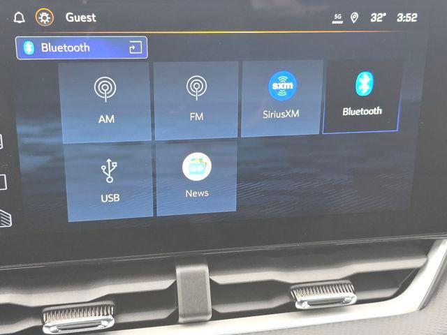 new 2026 Chevrolet Equinox car, priced at $29,890