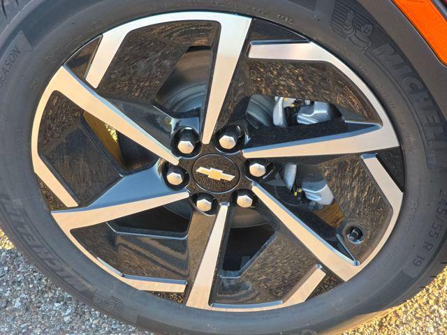 new 2026 Chevrolet Equinox EV car, priced at $31,012