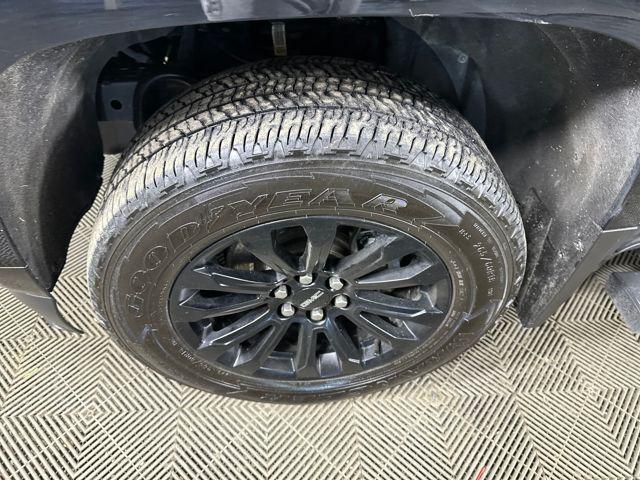 used 2022 GMC Canyon car, priced at $27,770