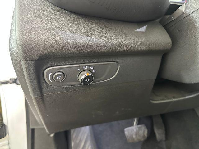 used 2022 Buick Envision car, priced at $23,590