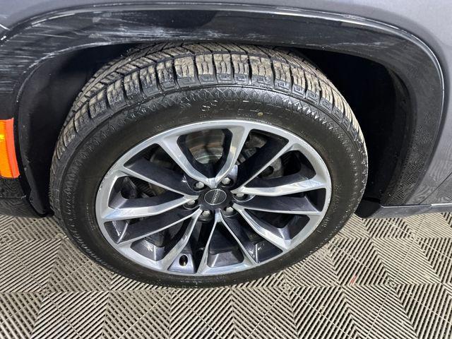 used 2022 Jeep Wagoneer car, priced at $38,440