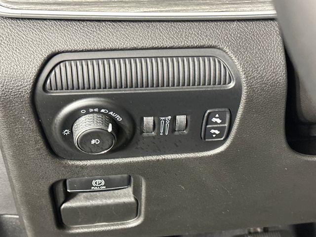 used 2022 Jeep Wagoneer car, priced at $38,440